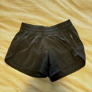 Custom bundle Lululemon shorts for Lindsay